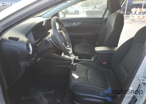 2019 Kia Forte Lxs z USA, uszkodzony, nr VIN 3KPF24AD7KE045105